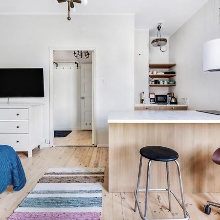 Ferienwohnung Wehost Modern And Well-Equipped Studio With A View @Viides Linja 3 Helsinki Exterior foto